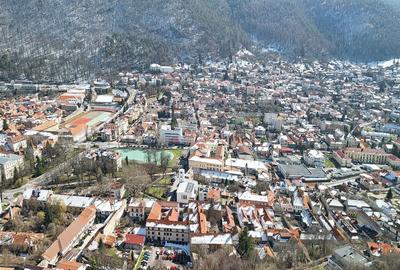 Spațiu comercial, de 1,400 mp, în Centrul Istoric - 21