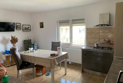 Casă cu 9 camere cu Canalizare în Agigea - 12