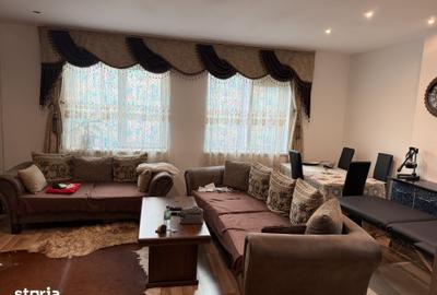 Apartament cu 3 camere în Vitan