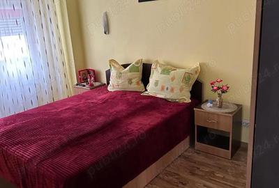 Apartament cu 3 camere decomandat în Crângași - 3