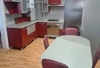 Casă cu 4 camere semidecomandat cu Teren 150 Mp în Gruia