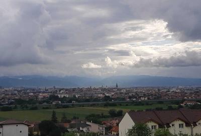 Teren de 10400 mp, în Lazaret - 3
