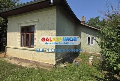 Casă cu 5 camere cu Teren 550 Mp în Frumușani