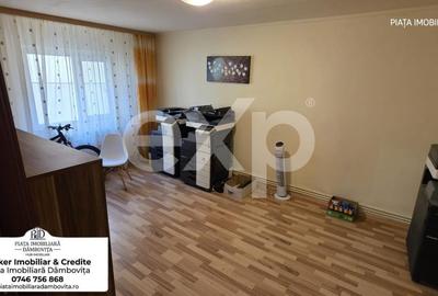 Apartament cu 4 camere decomandat, mobilat în Central