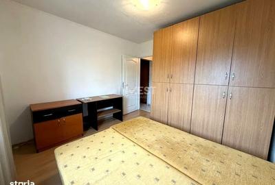 Apartament cu 2 camere decomandat în Nicolina