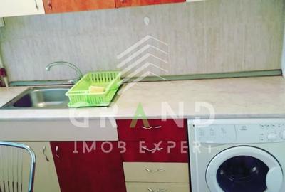 Garsonieră decomandată, mobilată în Zorilor