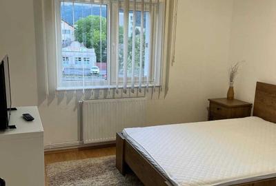 Apartament cu 3 camere decomandat în Astra - 2