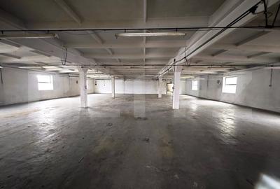 Spațiu industrial, de 1,629 mp, în Vest