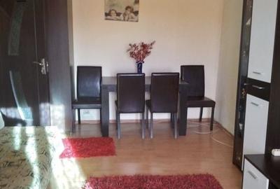 Garsonieră decomandată în Schitu