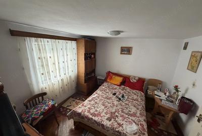 Casă cu Teren 1000 Mp în Murgești