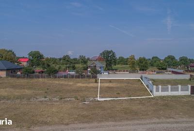 Teren de 600 mp, în Tărlungeni