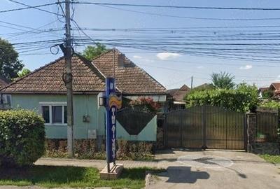 Casă cu 8 camere în Sâncraiu de Mureș