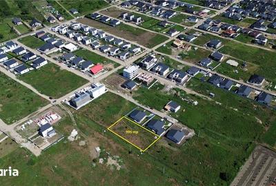 Teren de 995 mp, în Câmpineanca - 3