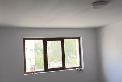 Apartament cu 3 camere în Godeni - 1