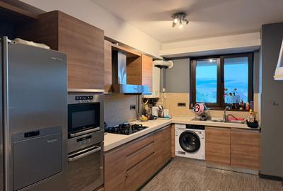 Apartament cu 3 camere decomandat în Calea Călărașilor - 1