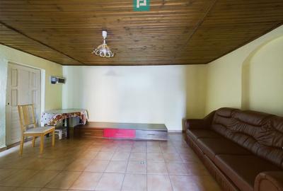 Casă cu 3 camere cu Teren 1180 Mp în Freidorf - 3