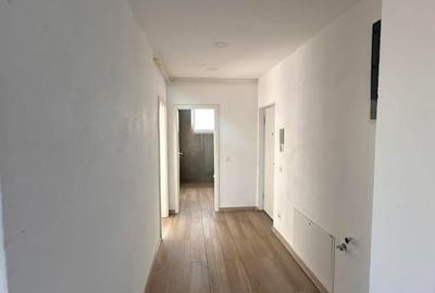 Apartament cu 3 camere decomandat în Moșnița Nouă - 2