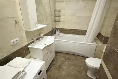 Garsonieră decomandată în Calea București
