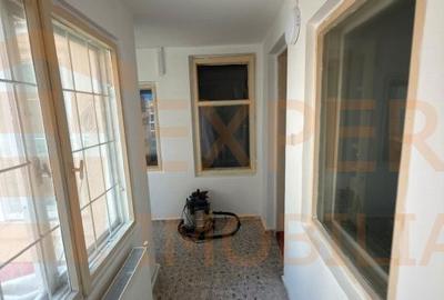Casă cu 4 camere cu Canalizare în Central - 9