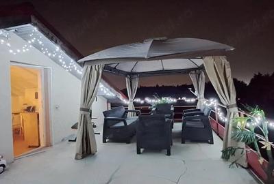 Casă cu 9 camere cu Teren 362 Mp în Central