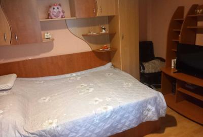 Casă cu 3 camere în 23 August (Cațelul) - 2