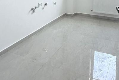 Apartament cu 3 camere în Berceni
