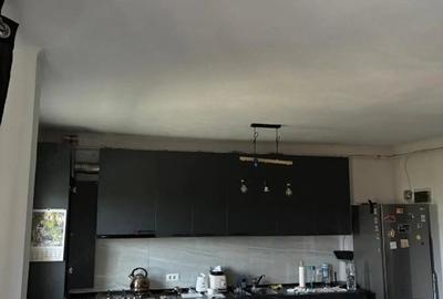 Apartament cu 2 camere semidecomandat în Chișoda