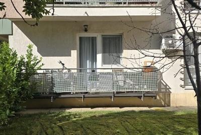 Apartament cu 3 camere decomandat, mobilat în Băneasa