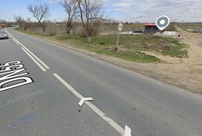 Teren de 3100 mp, în Teasc