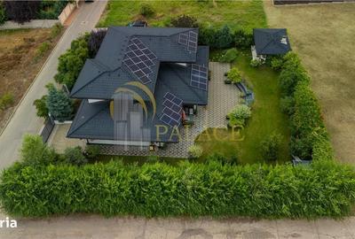 Casă cu 4 camere cu Teren 1000 Mp în Bucium