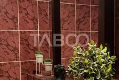 Apartament cu 3 camere decomandat în Ștrand