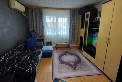 Garsonieră decomandată, mobilată în CET - 1