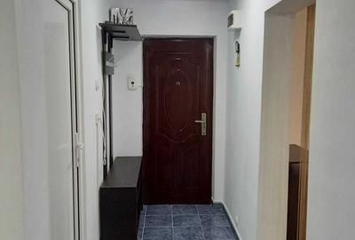 Garsonieră decomandată, mobilată în Decebal - 5
