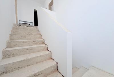 Duplex cu 5 camere cu Canalizare în Dumbrăvița - 11