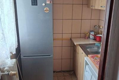 Apartament cu 2 camere semidecomandat în Craiovița Nouă - 3