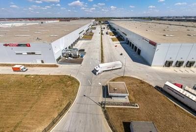 Spațiu industrial, de 270,000 mp, în Exterior Vest