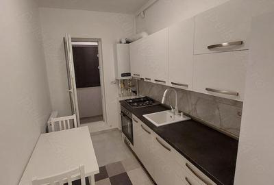 Garsonieră decomandată în Roșu - 4
