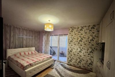 Apartament cu 4 camere circular, mobilat în Florești - 1