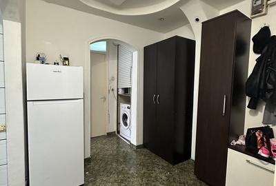 Apartament cu 2 camere decomandat în 9 Mai - 2