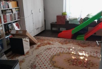 Casă individuală cu 3 camere cu Teren 900 Mp în Central