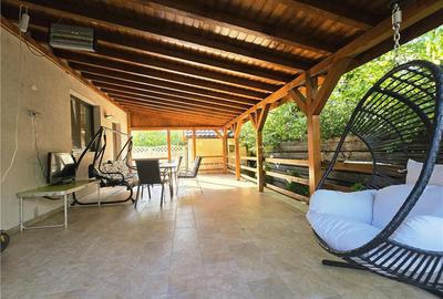 Casă cu 6 camere cu Teren 330 Mp în Berceni - 1
