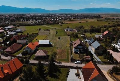 Teren Construcții intravilan de 2781 mp, în Nord - 3