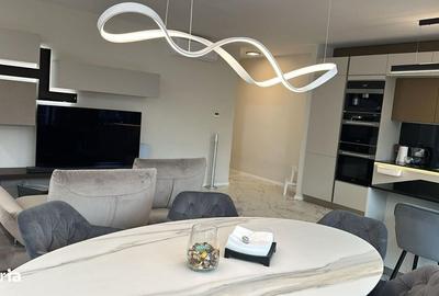 Apartament cu 4 camere în Central