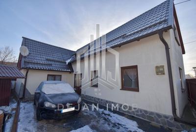 Casă individuală cu 4 camere cu Canalizare în Ilieni - 1