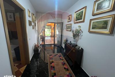 Casă cu 7 camere cu Teren 983 Mp în Garoafa