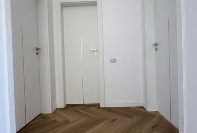 Casă cu 4 camere cu Teren 500 Mp în Domnești - 1