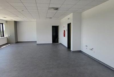 Spațiu comercial, de 1,710 mp, în Vest - 1