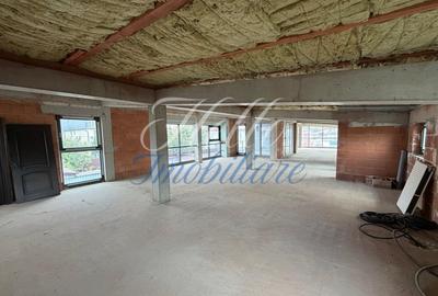 Spațiu comercial, de 162 mp, în Florești