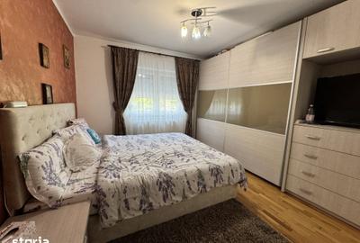 Apartament cu 4 camere decomandat în Mioriței - 12
