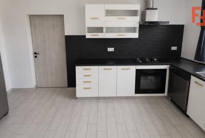 Casă individuală cu 5 camere cu Canalizare în Plopi - 6